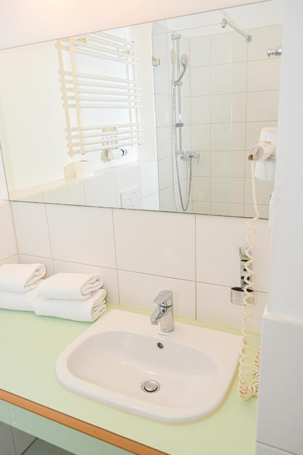 24Seven Apartments - Self Check-In Altdorf  Exterior foto