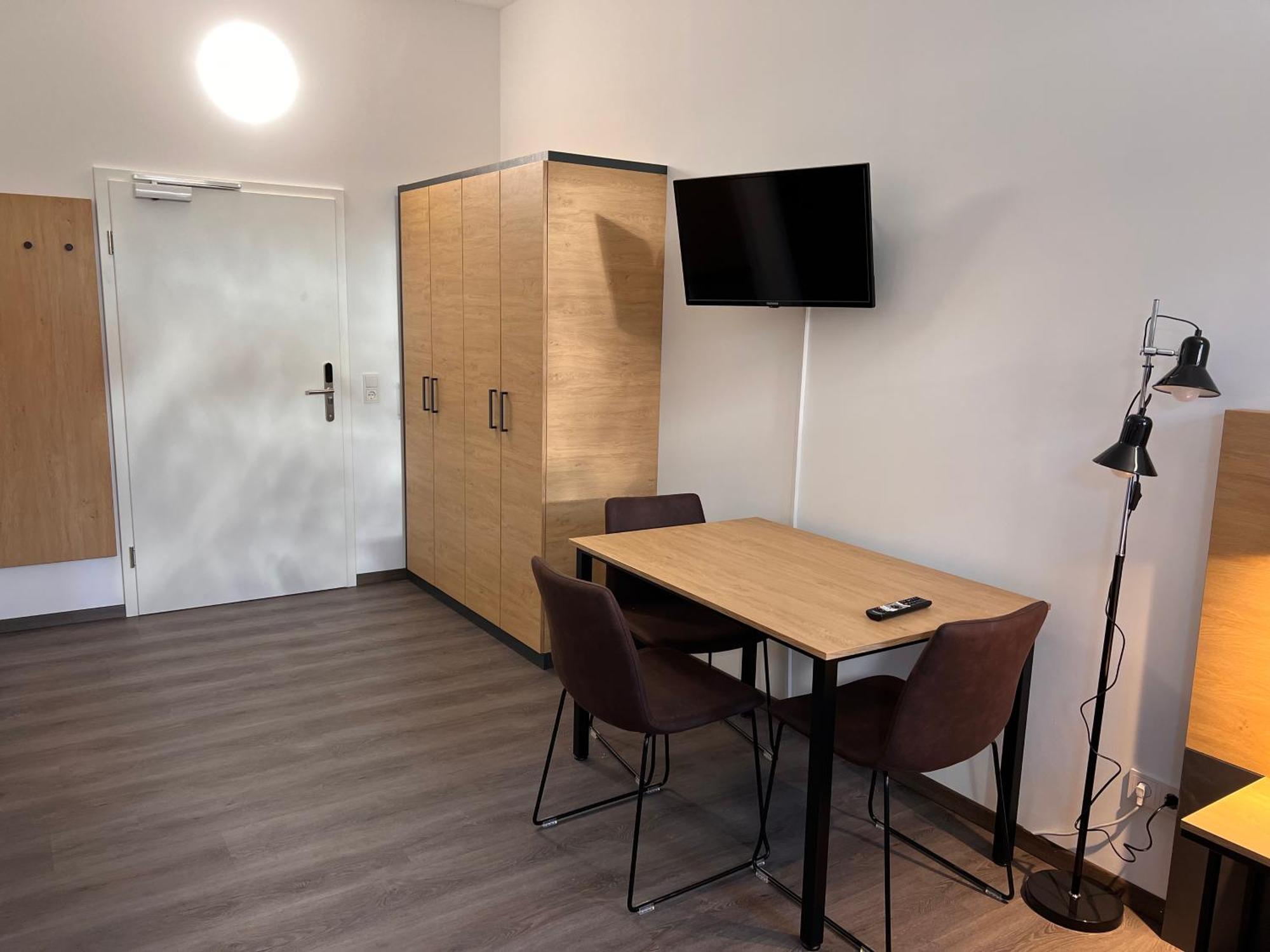 24Seven Apartments - Self Check-In Altdorf  Exterior foto